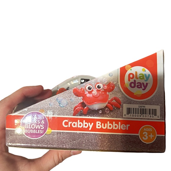 Crabby Bubbler Bubble Toy | Walking Bubble-Blowing Crab | Outdoor Bubble Fun - Picture 3 of 4